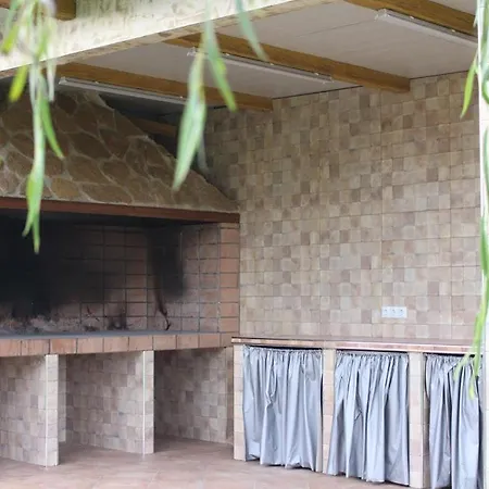 Casa Jardines De Lola