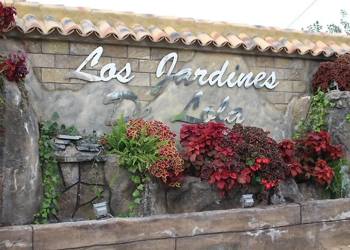Jardines De Lola * Daimes